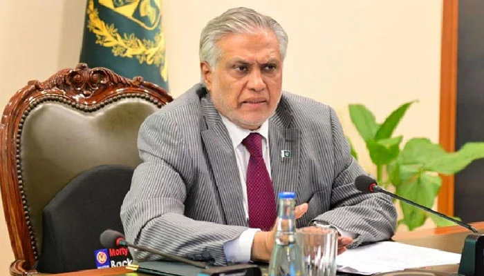 پاکستان اور چین کی شراکت اعتماد اور اسٹریٹجک ہم آہنگی کی مثال ہے: اسحاق ڈار