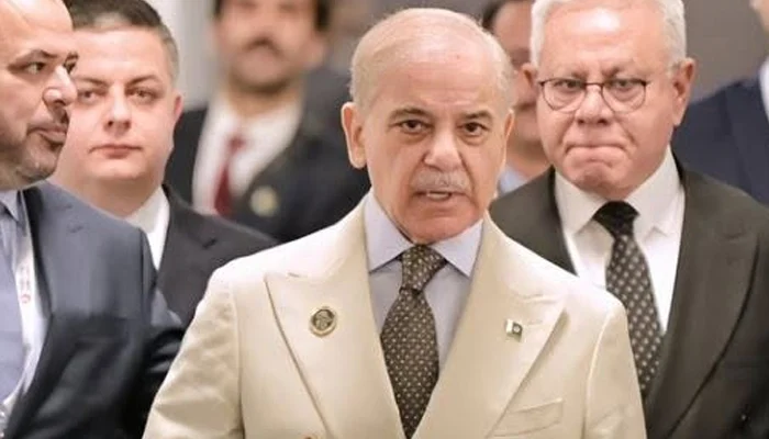 وزیراعظم شہباز شریف امریکا کا دورہ مکمل کرکے لندن پہنچ گئے